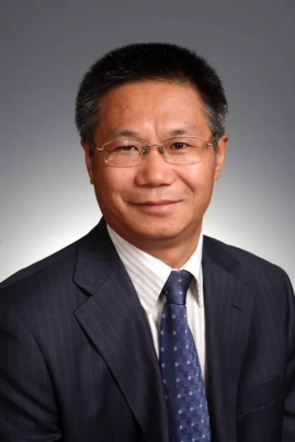 主讲人:黄少安(山东大学经济研究院院长)     主讲人简介